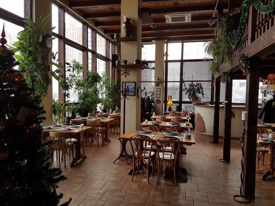 Ресторан La piazza Ресторан La piazza